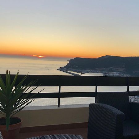 Apartment With A Stunning View Over Sesimbra Zewnętrze zdjęcie