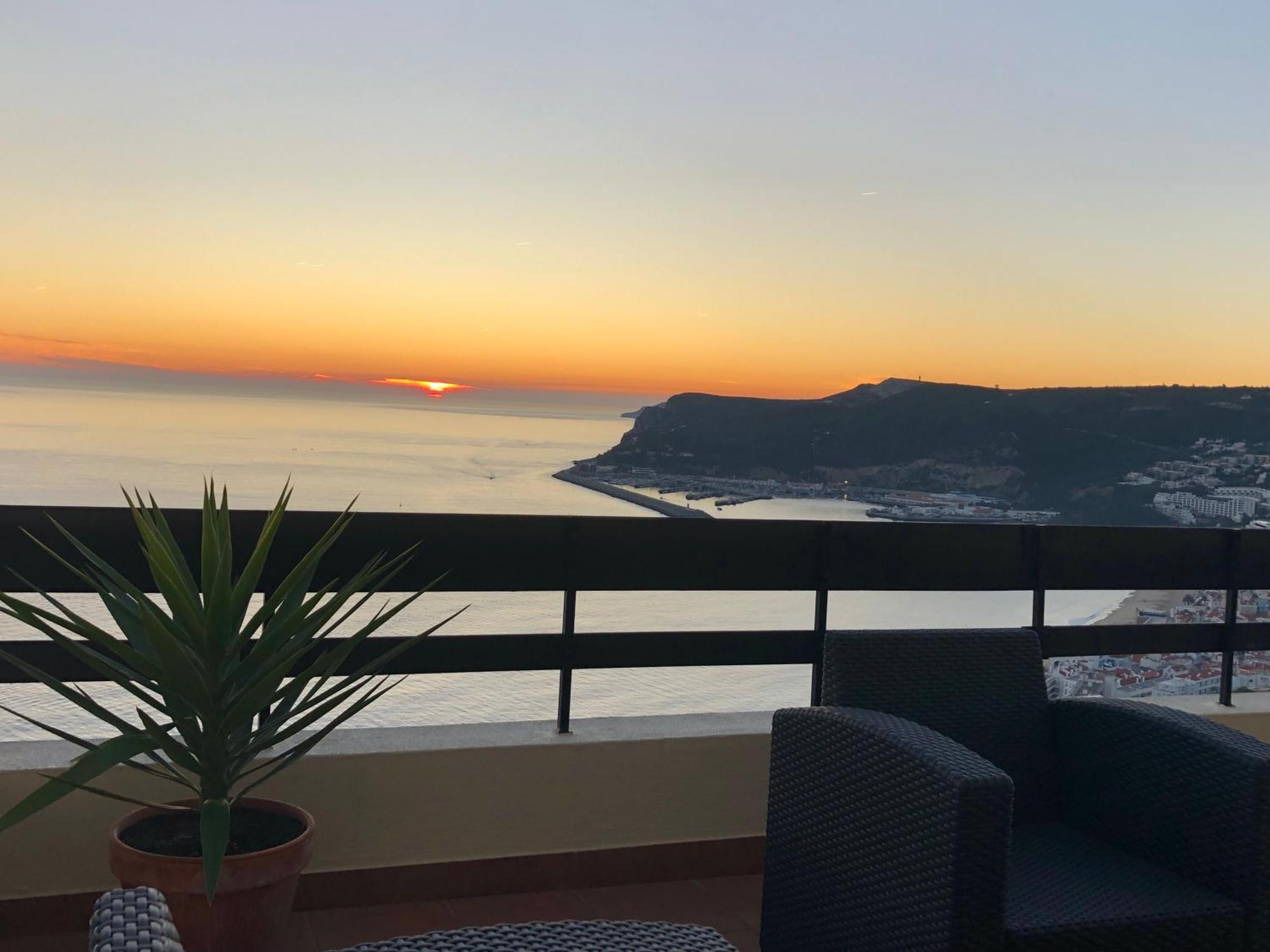 Apartment With A Stunning View Over Sesimbra Zewnętrze zdjęcie